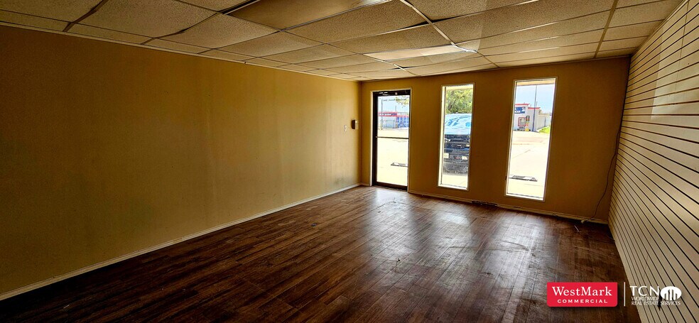 5844 49th St, Lubbock, TX à louer - Photo de l’immeuble – Image 3 sur 7