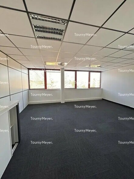 Bureau dans Toulouse à louer - Photo de l’immeuble – Image 3 sur 6