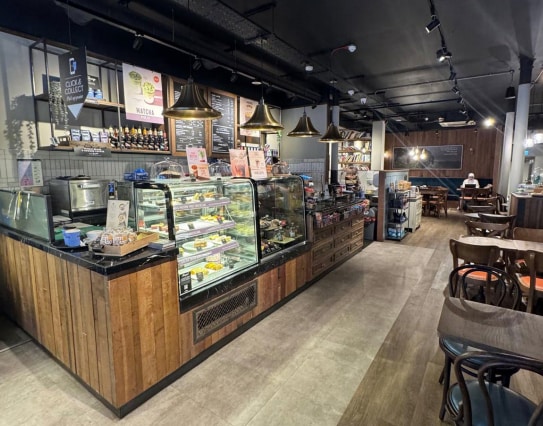 14-22 St. Anns Sq, Manchester, GTM M2 7HQ - Lot 16 - - Photo intérieure - Image 1 of 2