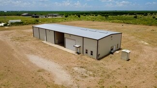 Plus de détails pour 13688 Interstate 35, Dilley, TX - Industriel/Logistique à vendre