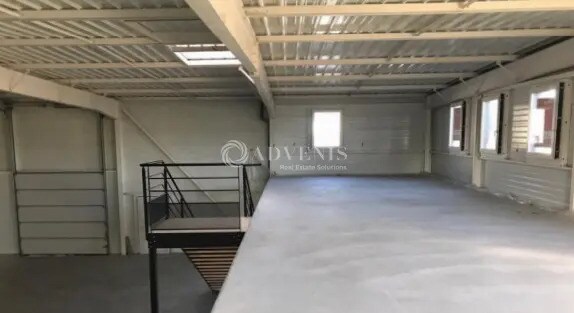 Local d'activités dans Sussargues à vendre - Photo intérieure – Image 3 sur 6