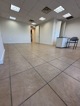 28-20 119th St, Flushing, NY à louer Photo intérieure– Image 2 sur 11