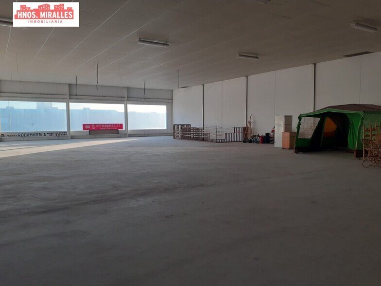 Industriel/Logistique dans Almoradí à vendre - Photo intérieure – Image 2 sur 12
