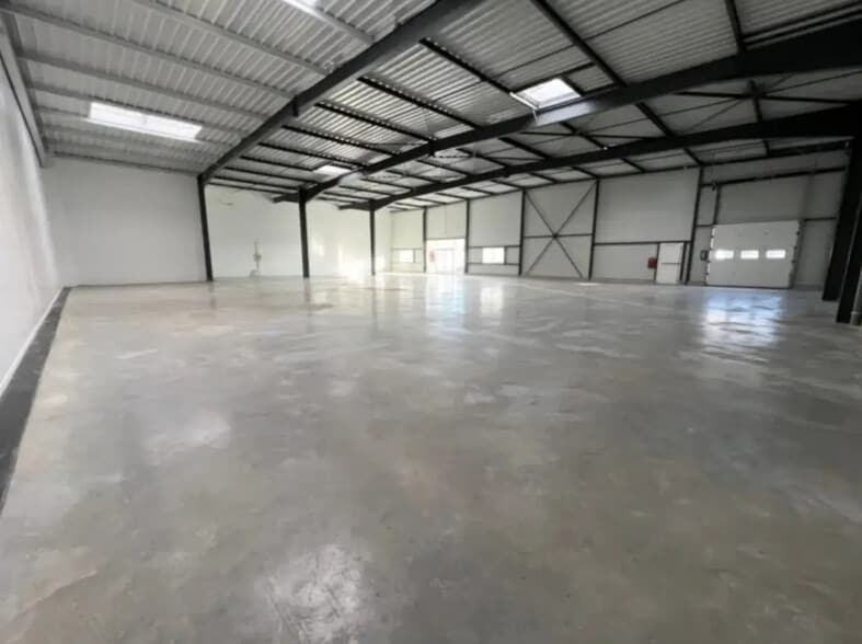 11 Rue De Cutesson, Gazeran à louer - Photo intérieure – Image 2 sur 7