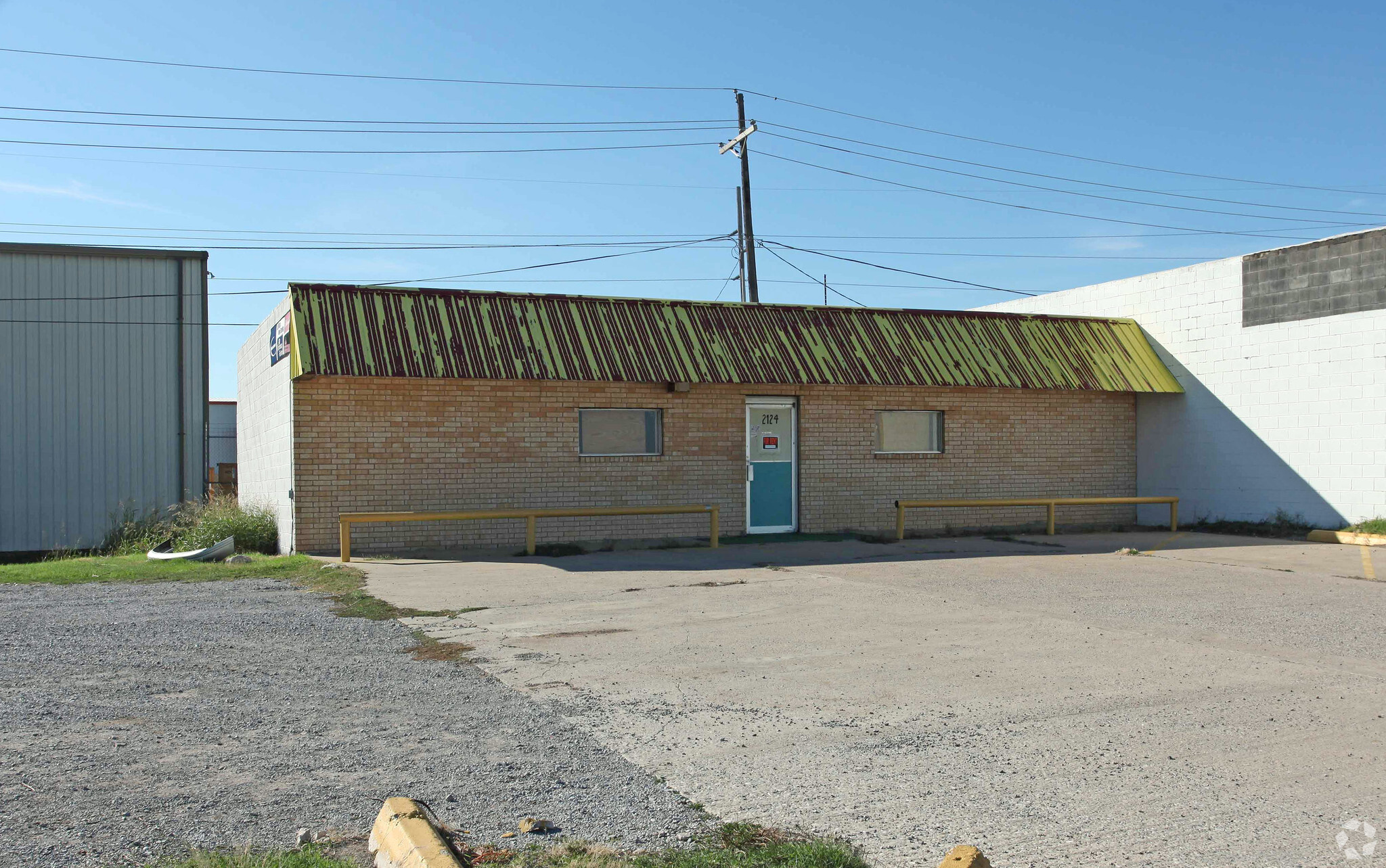 2124 SW Lee Blvd, Lawton, OK à vendre Photo principale– Image 1 sur 6