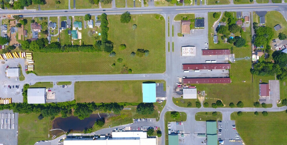Vepco Park portefeuille de 24 biens à vendre sur LoopNet.fr - Photo de l’immeuble – Image 2 sur 7