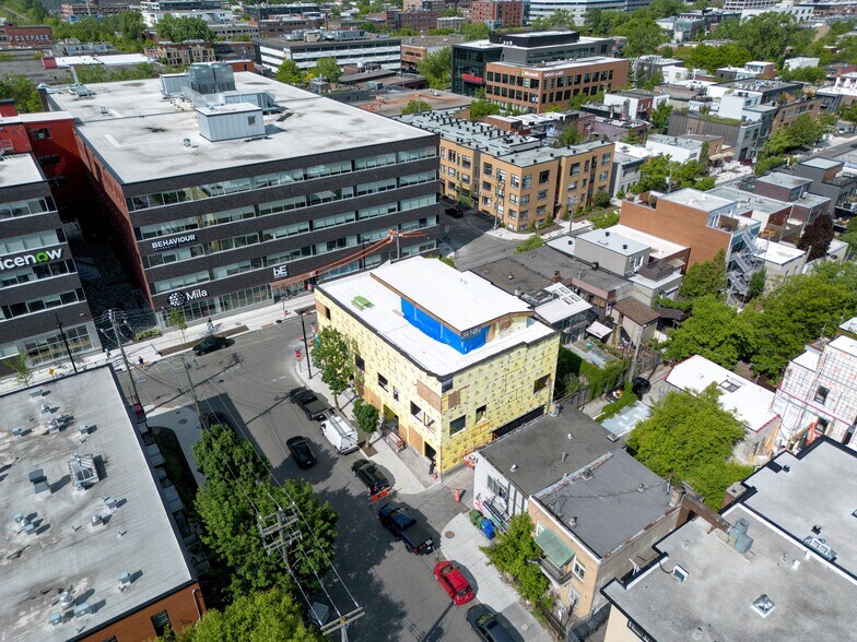 95 Rue Saint-Zotique O, Montréal, QC à louer - Aérien – Image 2 sur 3