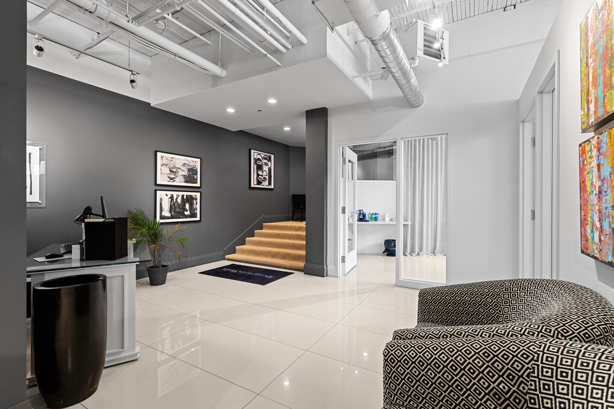 326 Davenport Rd, Toronto, ON à louer Photo intérieure– Image 1 sur 13