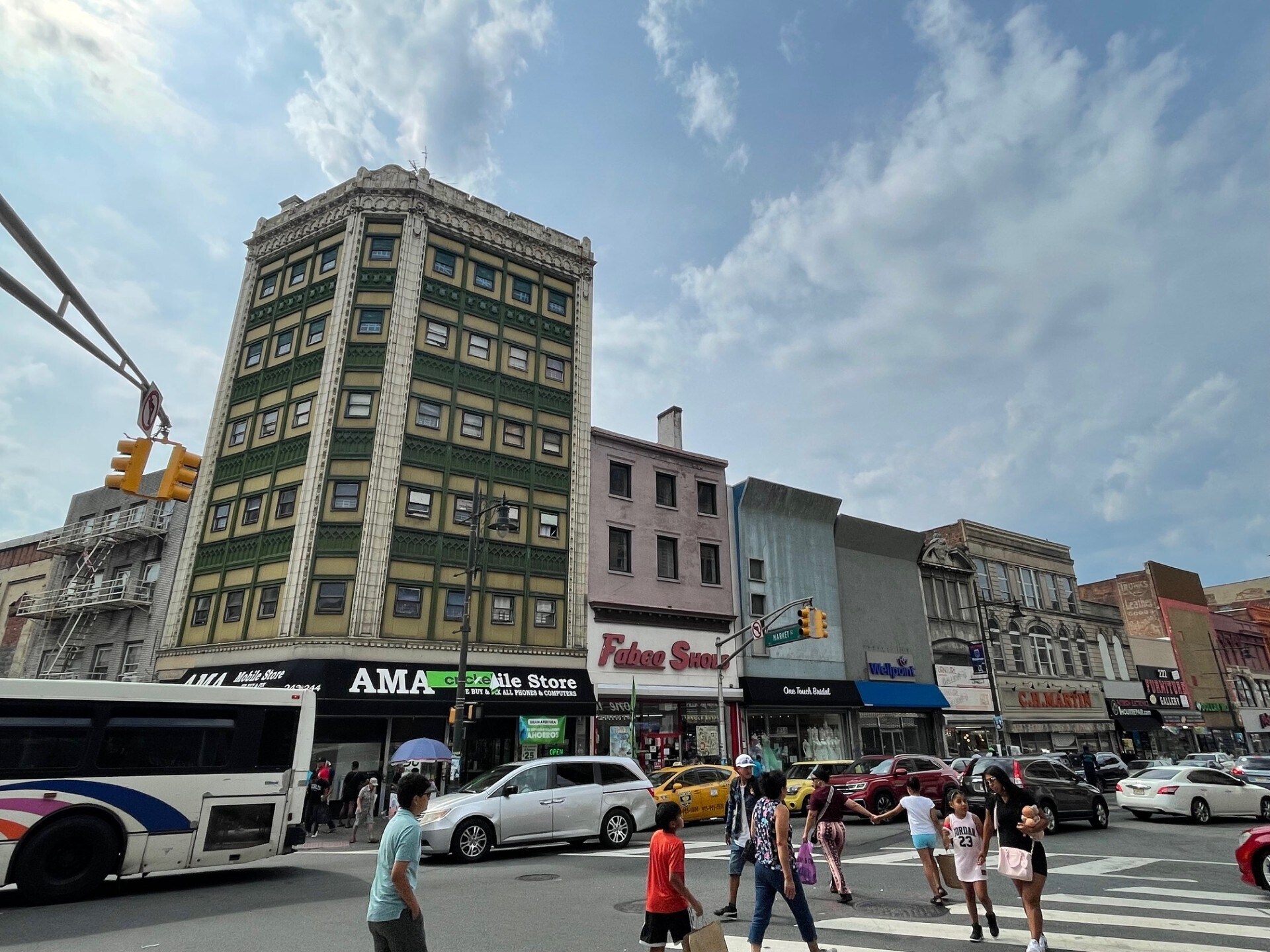 242-244 Main St, Paterson, NJ à vendre Photo principale– Image 1 sur 13