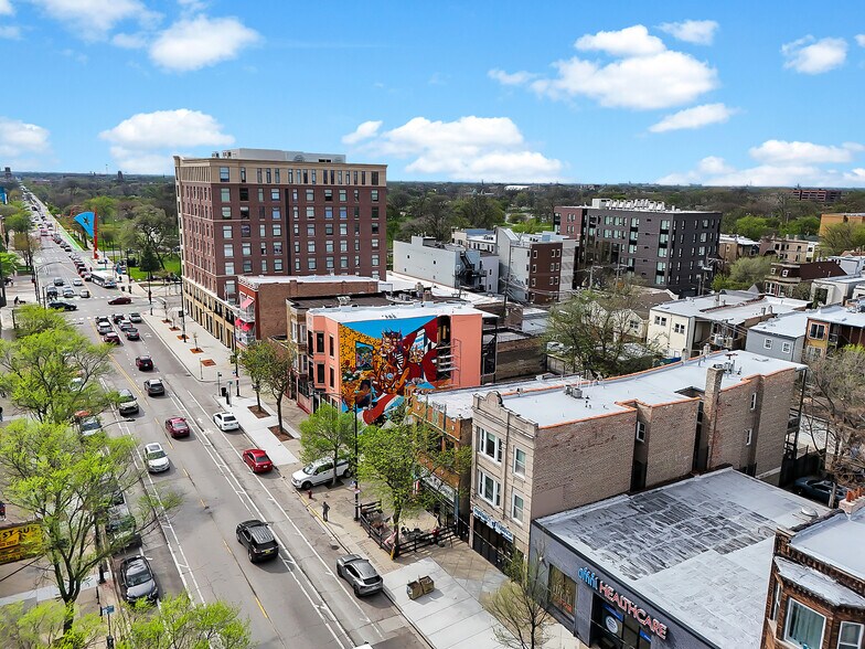 2724 W Division St, Chicago, IL à louer - Photo de l’immeuble – Image 2 sur 8