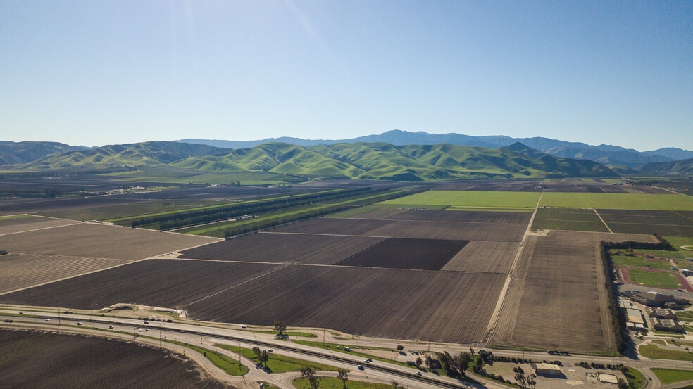 42100 El Camino Real, Greenfield, CA à vendre - Aérien – Image 2 sur 42