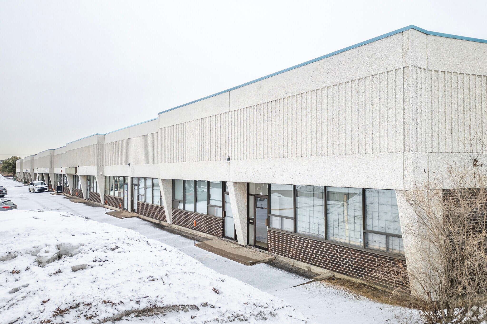 509-549 Av Lépine, Dorval, QC à louer Photo principale– Image 1 sur 20