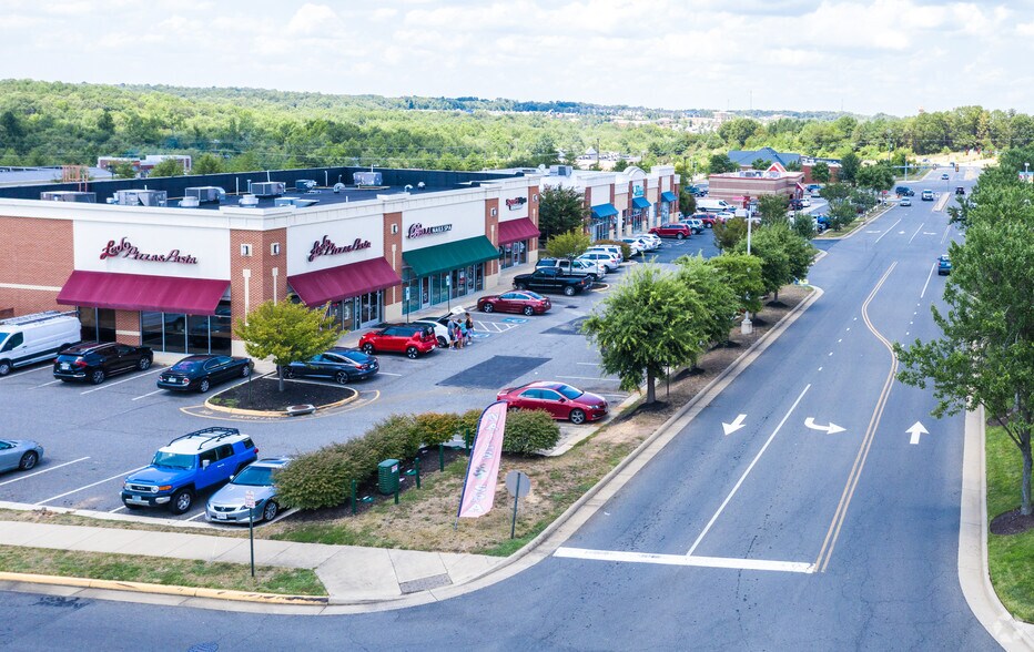 9849 Patriot Hwy, Fredericksburg, VA à louer - Photo de l’immeuble – Image 2 sur 6