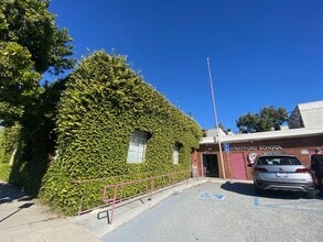 2000 Stoner Ave, Los Angeles, CA à louer Photo intérieure– Image 2 sur 9