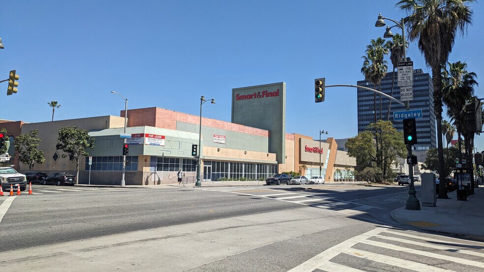 5575 Wilshire Blvd, Los Angeles, CA à louer - Photo de l’immeuble – Image 2 sur 8