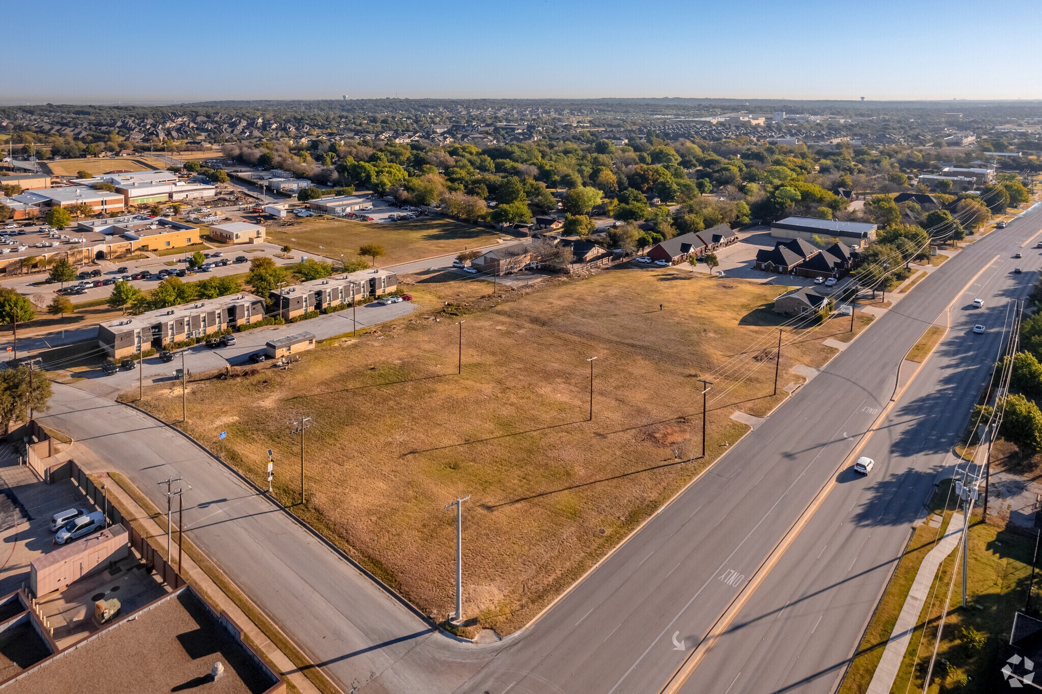 301-325 Keller Pky, Keller, TX à vendre Photo de l’immeuble– Image 1 sur 13