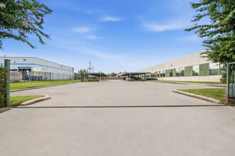 1030 Regional Park Dr, Houston, TX à vendre Photo de l’immeuble– Image 2 sur 15
