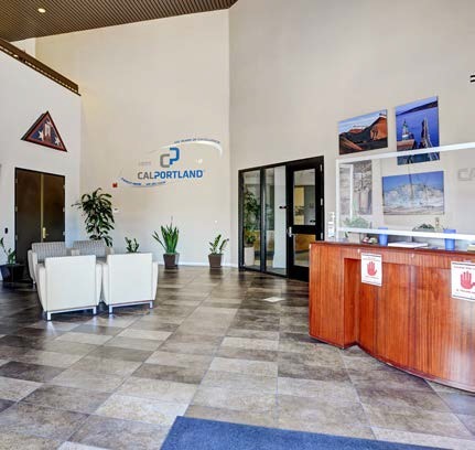 2025 E Financial Way, Glendora, CA à vendre - Photo intérieure – Image 3 sur 14