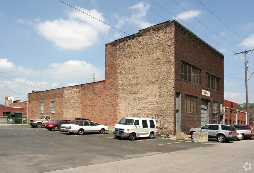 1316 St Louis Ave, Kansas City, MO à louer - Photo de l’immeuble – Image 2 sur 7