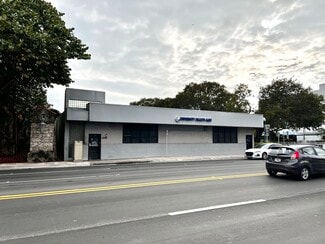 Plus de détails pour 4908 SW 8th St, Miami, FL - Bureau à vendre
