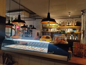 Local commercial dans Barcelone, Barcelona à louer Photo intérieure– Image 2 sur 20