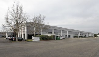 Plus de détails pour 755 Southpoint Blvd, Petaluma, CA - Industriel/Logistique à louer