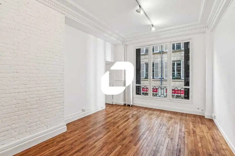 16 Rue Martel, Paris à louer - Photo de l’immeuble – Image 3 sur 28