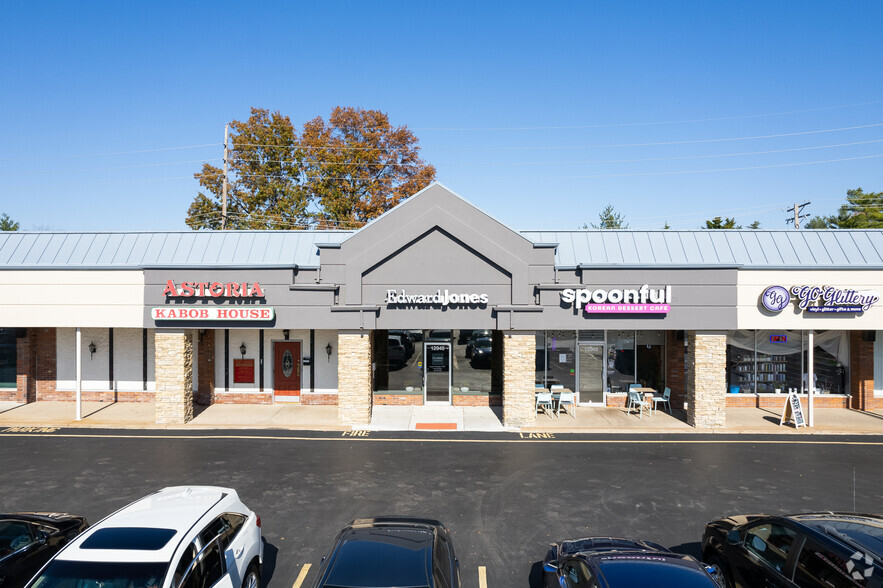 12915-13029 Olive Blvd, Creve Coeur, MO à louer - Photo de l’immeuble – Image 3 sur 9