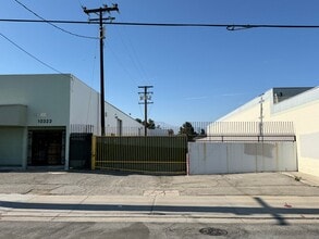10323 Rush St, South El Monte, CA à louer Photo intérieure– Image 2 sur 3