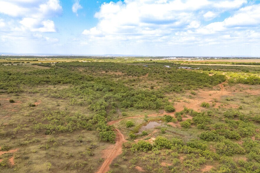 7734 W Overland Trl, Abilene, TX à vendre - Photo principale – Image 1 sur 8