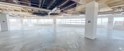3625 N Hall St, Dallas, TX à louer Photo intérieure– Image 2 sur 2