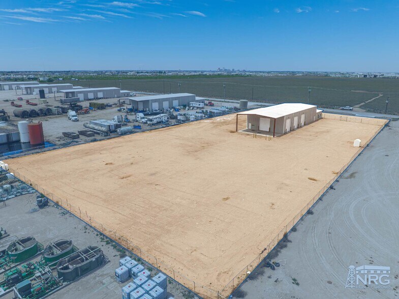 2810 County Rd 130 rd, Midland, TX à vendre - Photo de l’immeuble – Image 2 sur 12