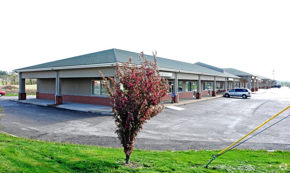 1400-1454 SW Eagles Pky, Blue Springs, MO à louer - Photo de l’immeuble – Image 3 sur 3