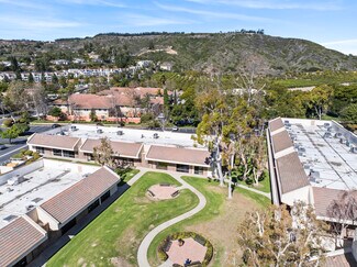 Plus de détails pour 2460 N Ponderosa Dr, Camarillo, CA - Bureau à vendre