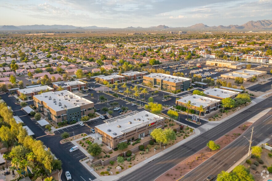 4550 E Bell Rd, Phoenix, AZ à louer - Aérien – Image 2 sur 4