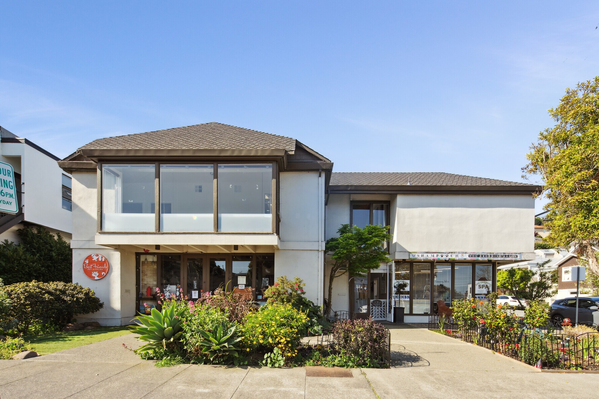 221 Caledonia St, Sausalito, CA à louer Photo principale– Image 1 sur 16