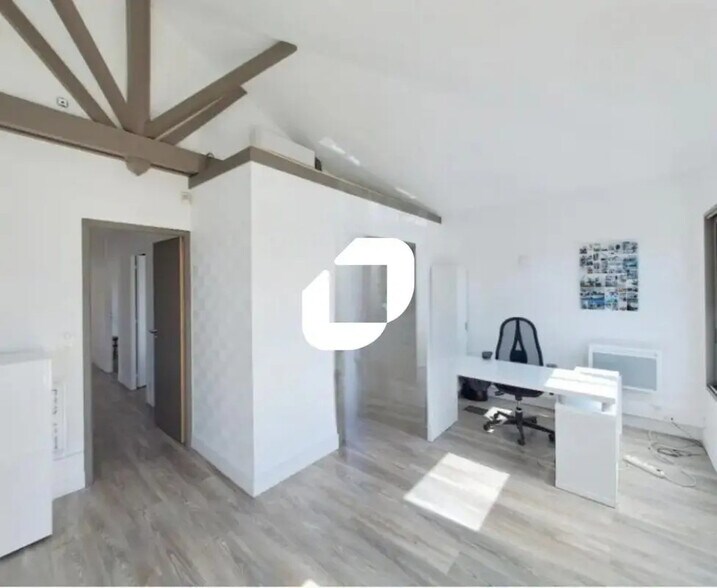 Bureau dans Basse-Goulaine à louer - Photo de l’immeuble – Image 1 sur 9