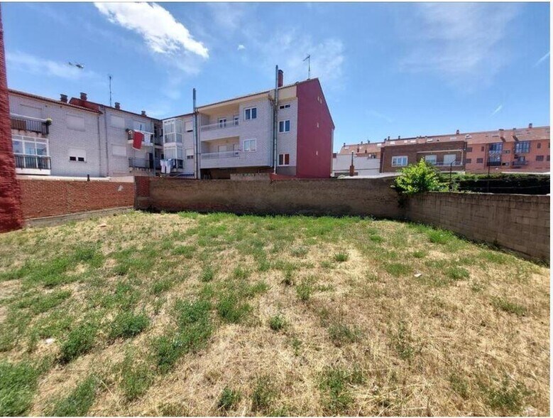 Terrain dans Villaquilambre à vendre - Photo de l’immeuble – Image 2 sur 8