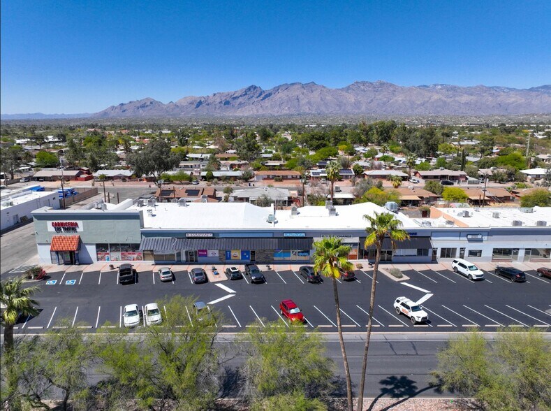 4805-4897 E Speedway Blvd, Tucson, AZ à louer - Aérien – Image 3 sur 3
