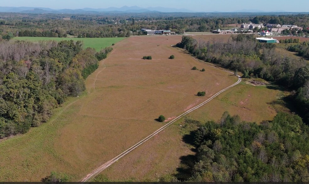 12800 Booker T Washington Highway, Hardy, VA à vendre - Photo de l’immeuble – Image 3 sur 3