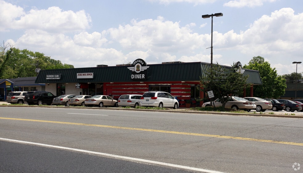 4201 John Marr Dr, Annandale, VA à louer - Photo principale – Image 3 sur 5