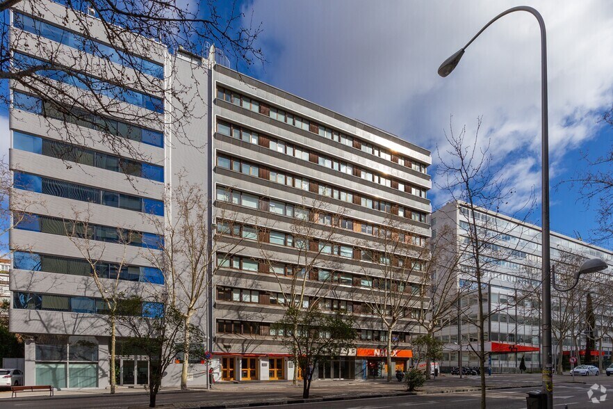 Calle De María De Molina, 37, Madrid, Madrid à louer - Photo de l’immeuble – Image 2 sur 3