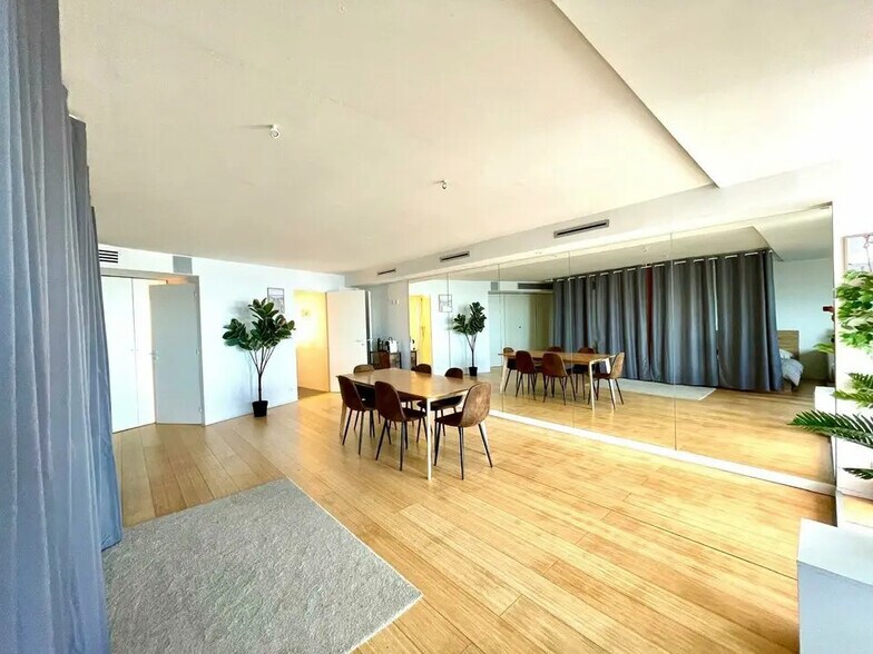 Local commercial dans Villeneuve-Loubet à louer - Photo intérieure – Image 3 sur 6