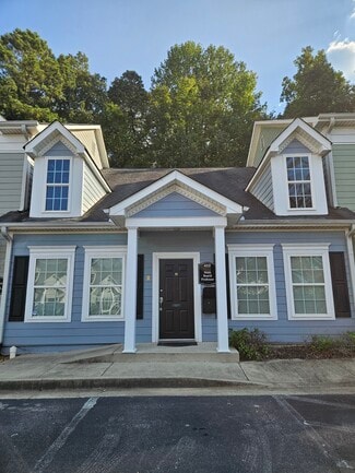 Plus de détails pour 500 W Lanier Ave, Fayetteville, GA - Bureau à vendre