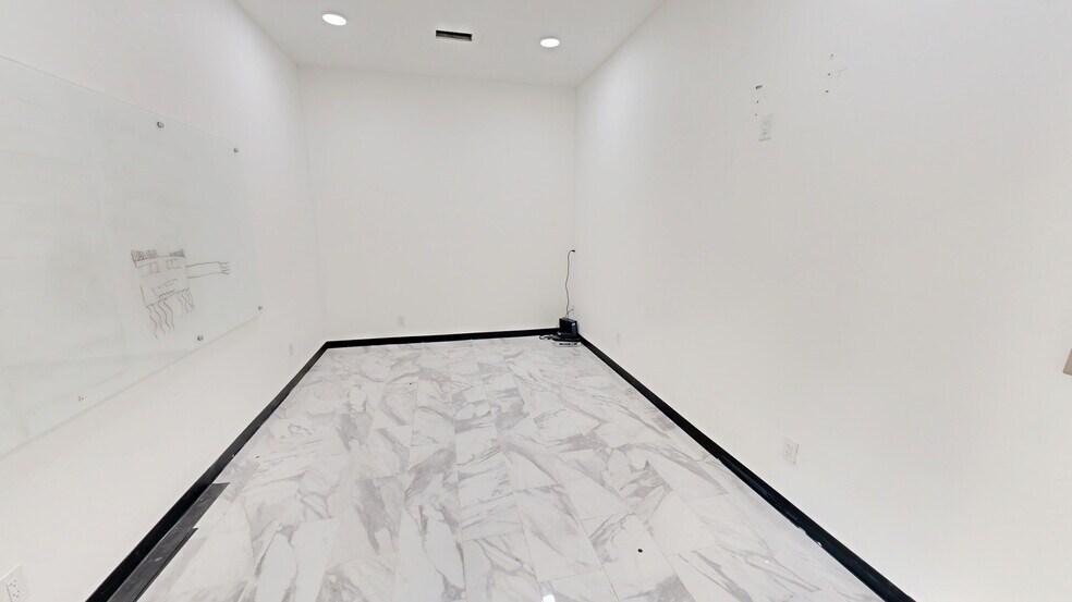 1719 Acorn Dr, Rogers, AR à louer - Photo de l’immeuble – Image 3 sur 10