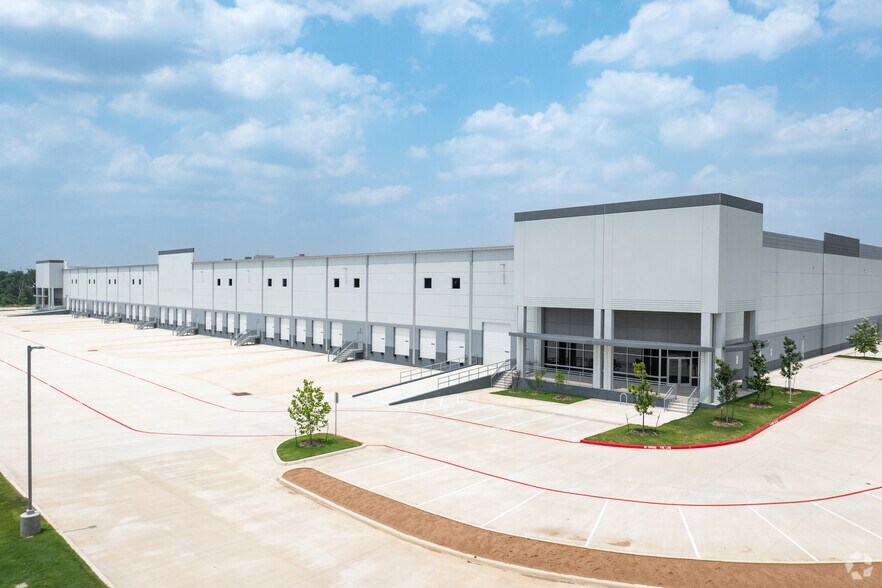 4235 Milling Rd, San Antonio, TX à louer - Photo de l’immeuble – Image 2 sur 6