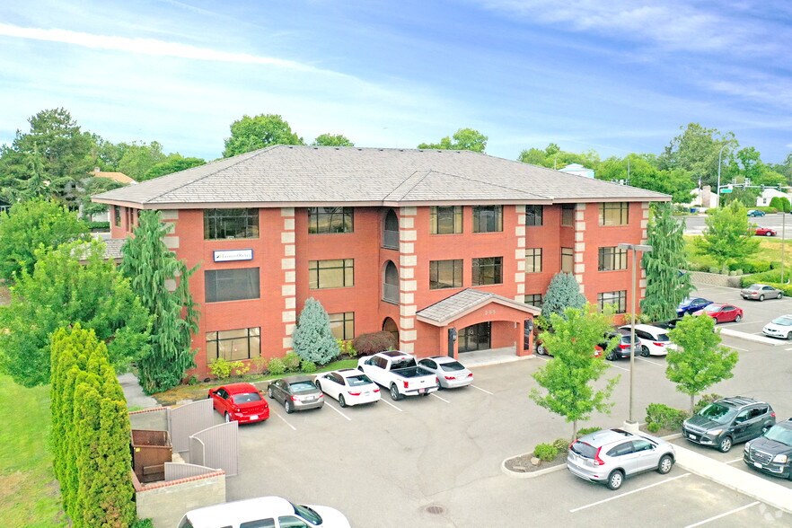 295 Bradley Blvd, Richland, WA à louer - Photo principale – Image 1 sur 16