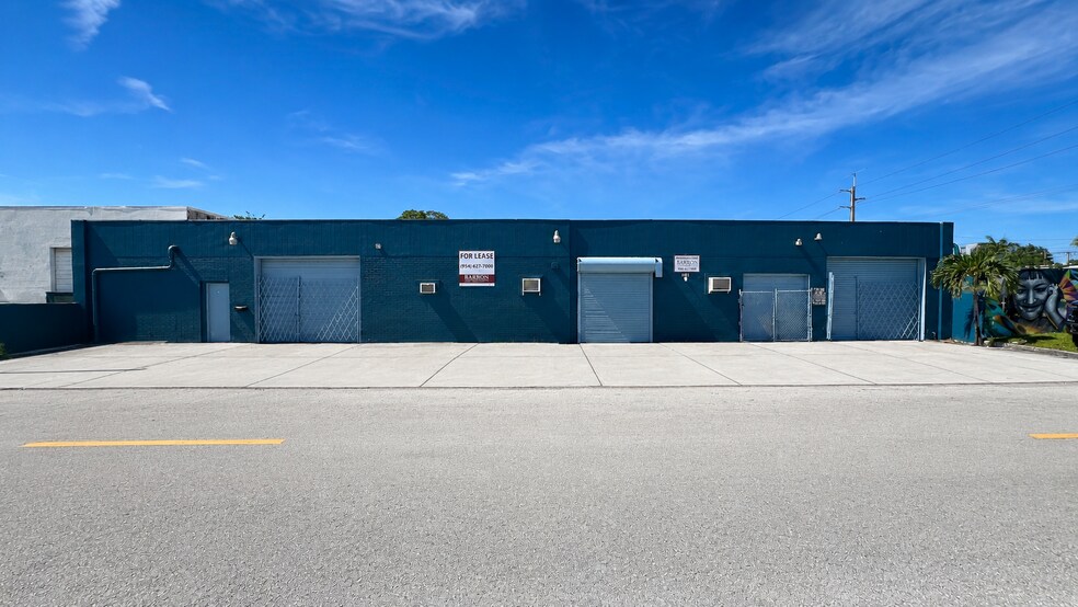 711-713 NW 1st St, Fort Lauderdale, FL à louer - Photo de l’immeuble – Image 2 sur 9