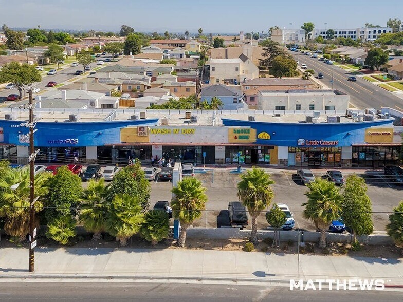 10714 S Western Ave, Los Angeles, CA à louer - Photo de l’immeuble – Image 2 sur 4