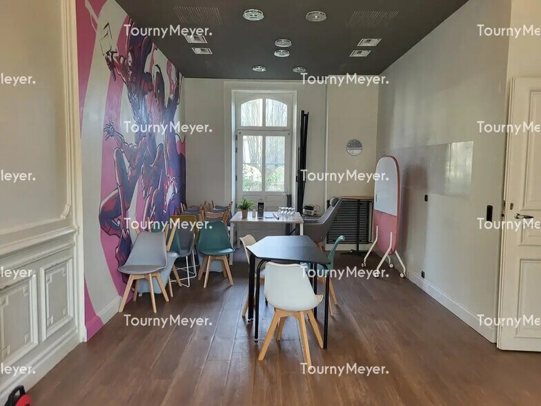 Bureau dans Rennes à louer - Photo de l’immeuble – Image 2 sur 7